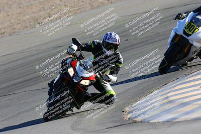 media/Jan-08-2022-SoCal Trackdays (Sat) [[1ec2777125]]/Turn 10 (2pm)/